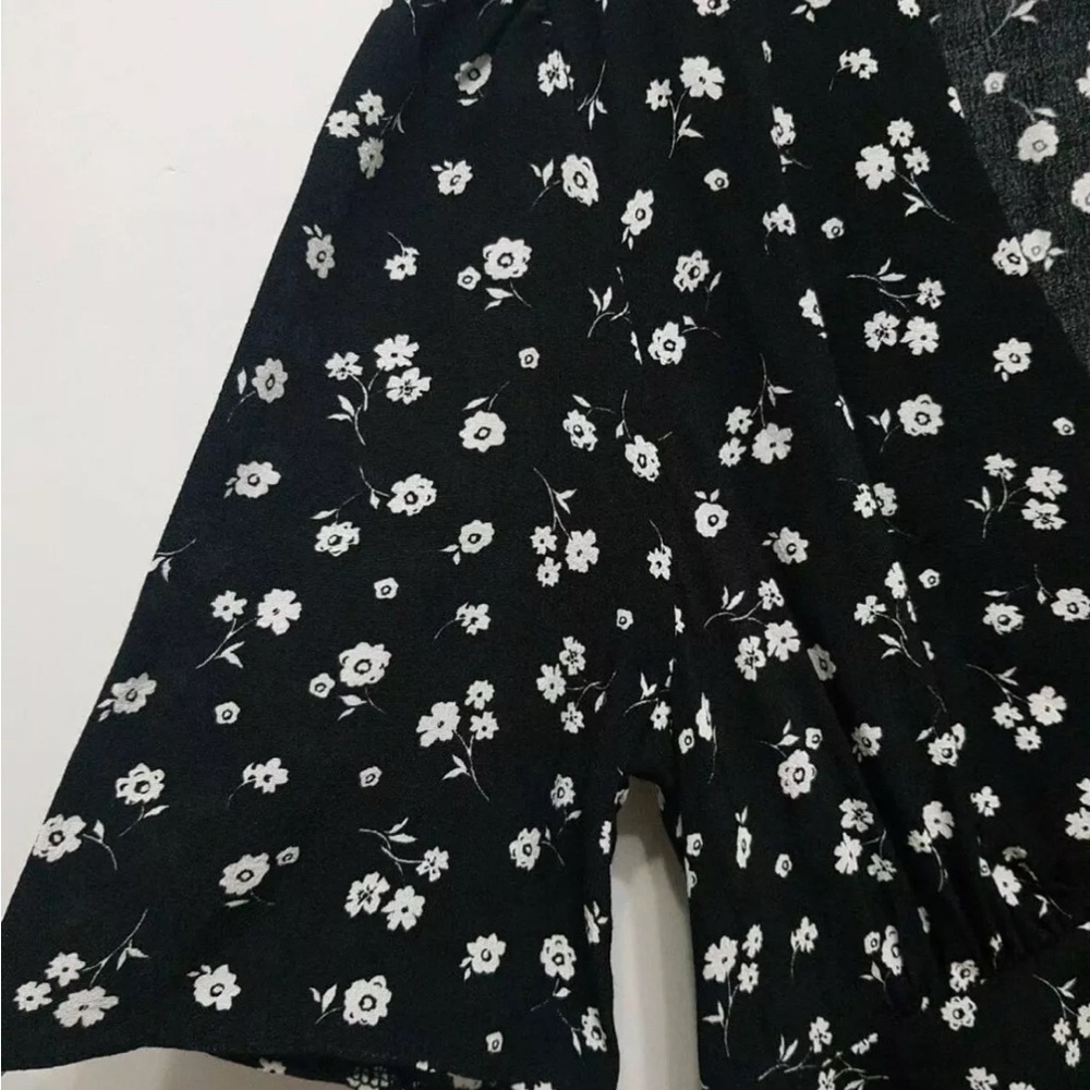 Nobody’s Child Midi Sundress with Puff Sleeves and V-Neck - Picture 9 of 15
